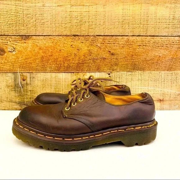 Dr Martens 1561/59 Vintage Brown Leather Oxfords - Picture 1 of 8